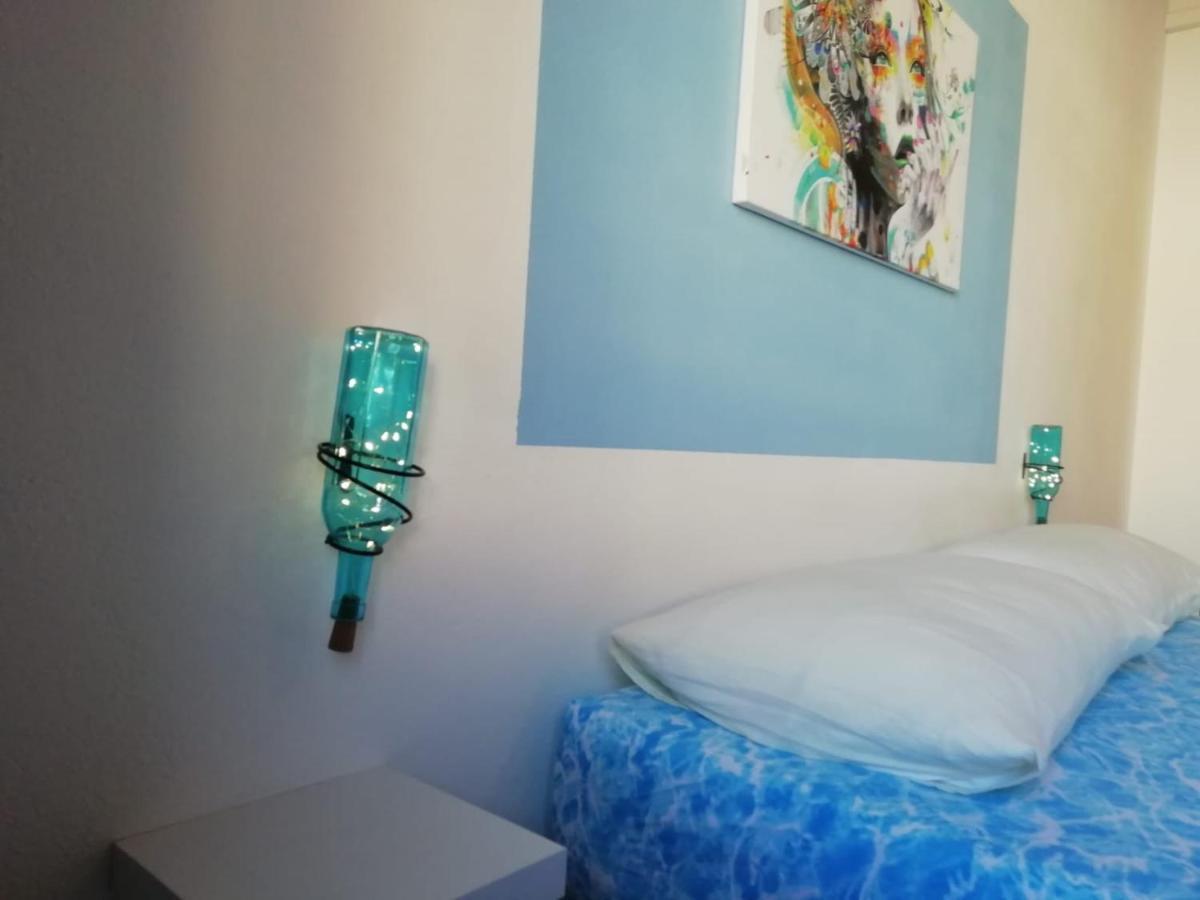 Prendas Antigas - Vacanze A Teulada Apartment Exterior foto