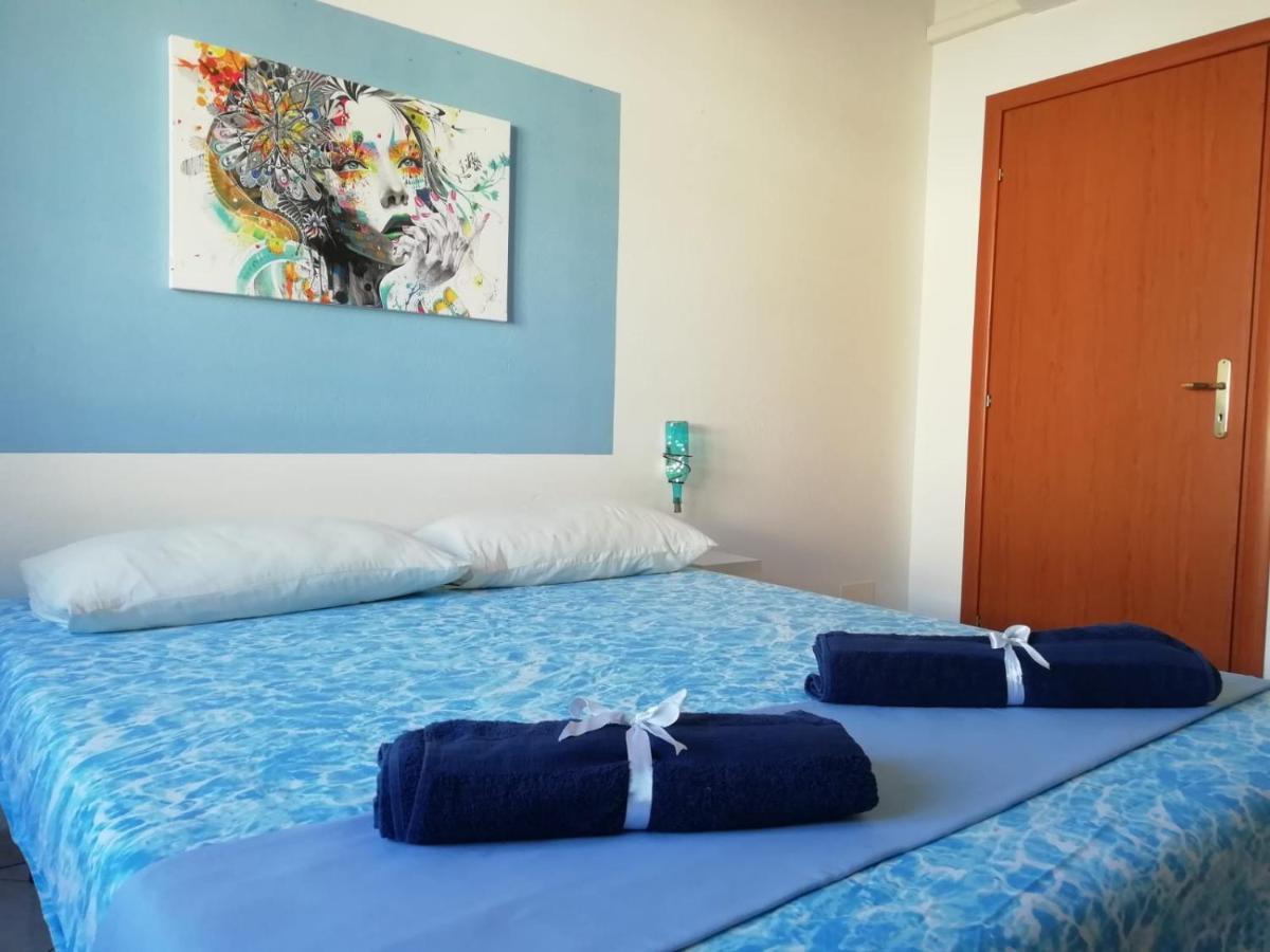 Prendas Antigas - Vacanze A Teulada Apartment Exterior foto