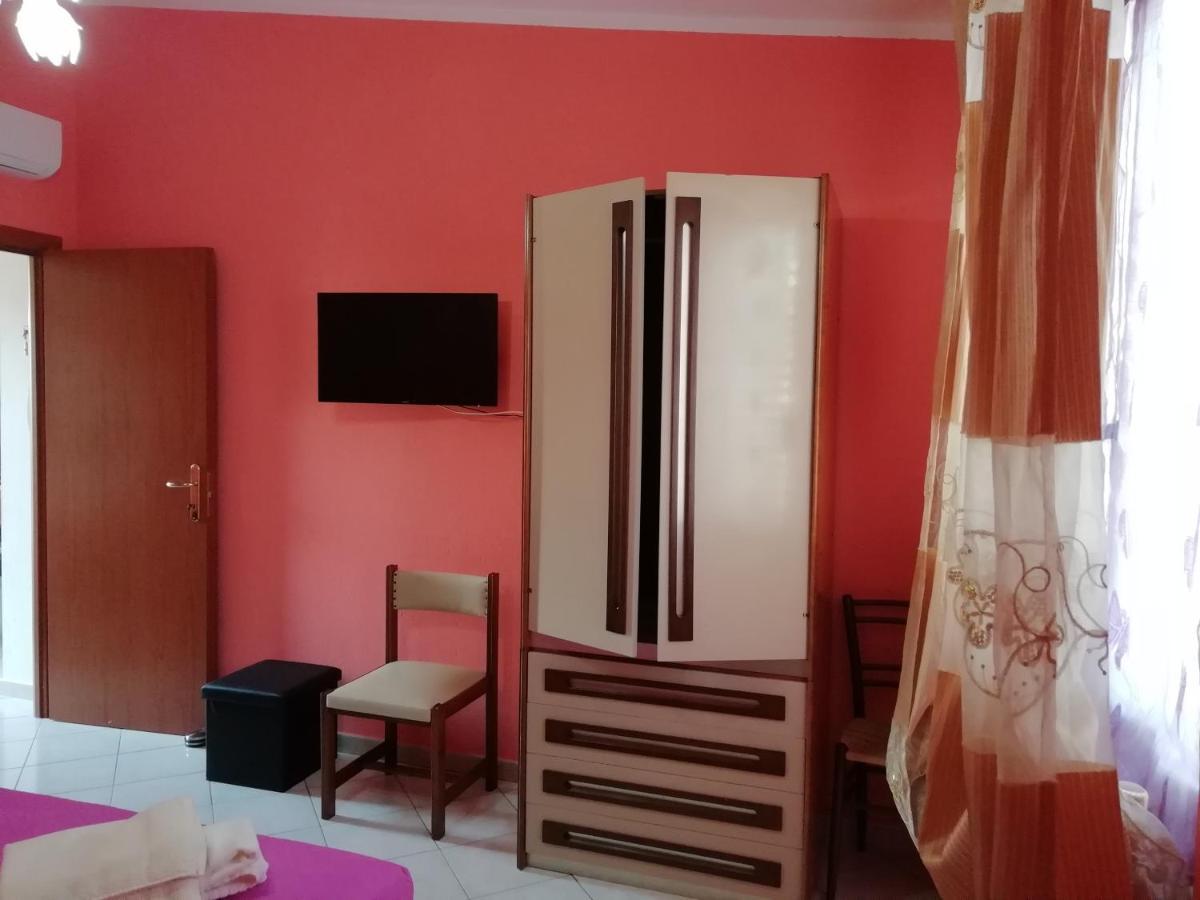 Prendas Antigas - Vacanze A Teulada Apartment Exterior foto